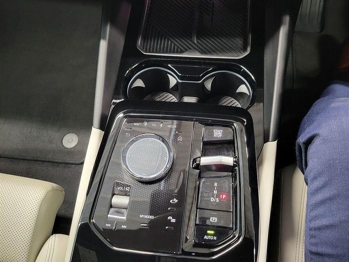 BMW 5 Series 2024