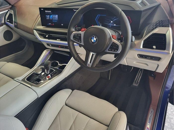 BMW XM 2024
