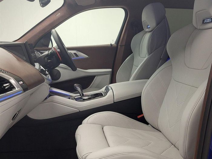 BMW XM 2024