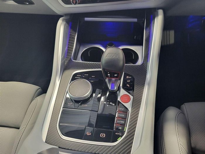 BMW XM 2024