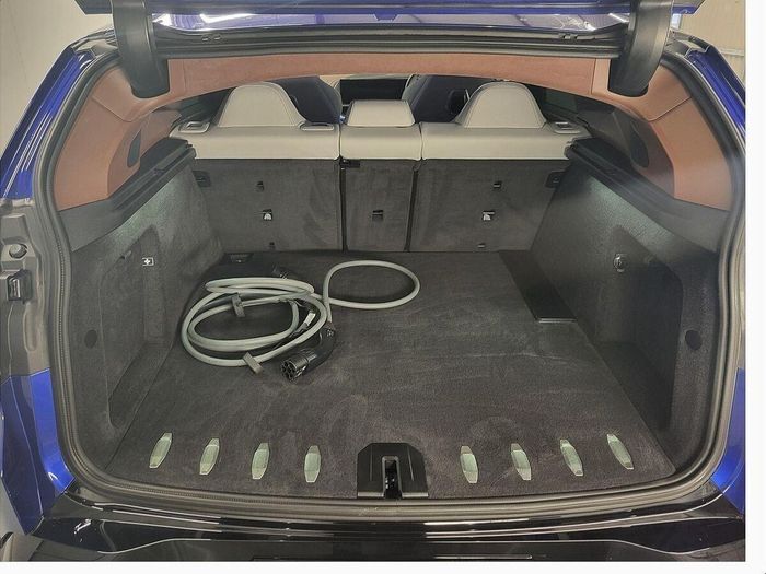 BMW XM 2024
