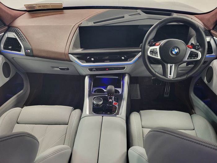 BMW XM 2024