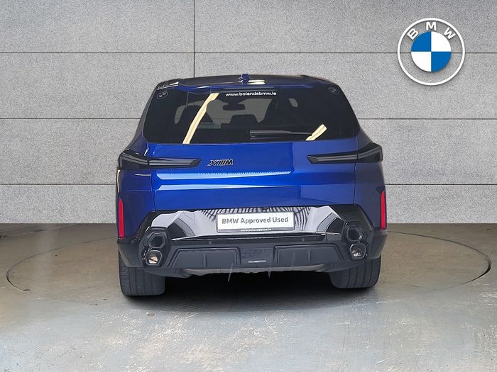 BMW XM 2024