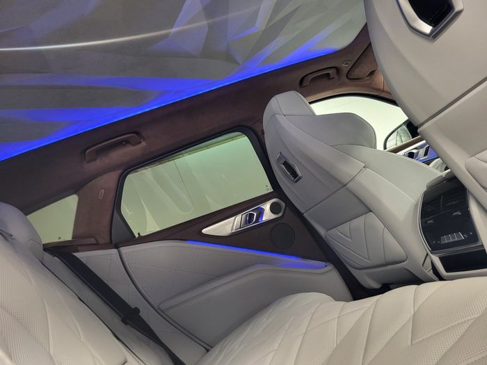 BMW XM 2024