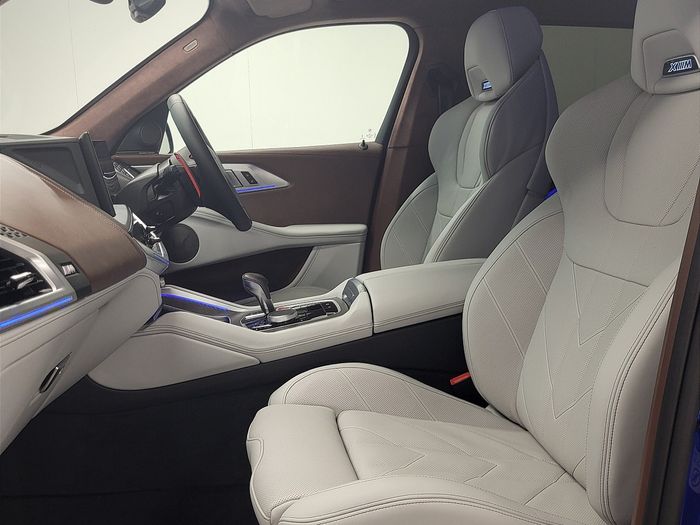 BMW XM 2024