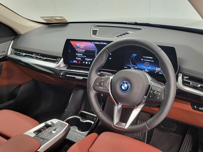 BMW iX1 2026