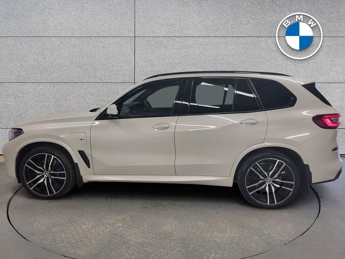 BMW X5 2021