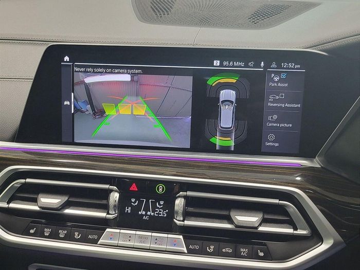 BMW X5 2021