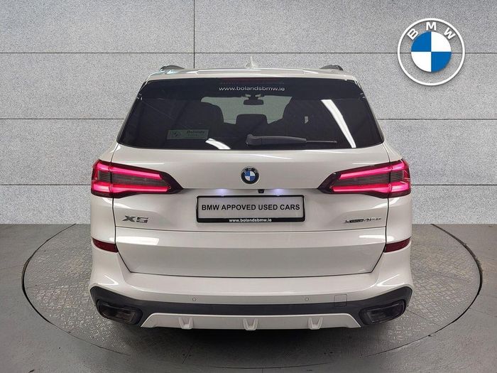 BMW X5 2021