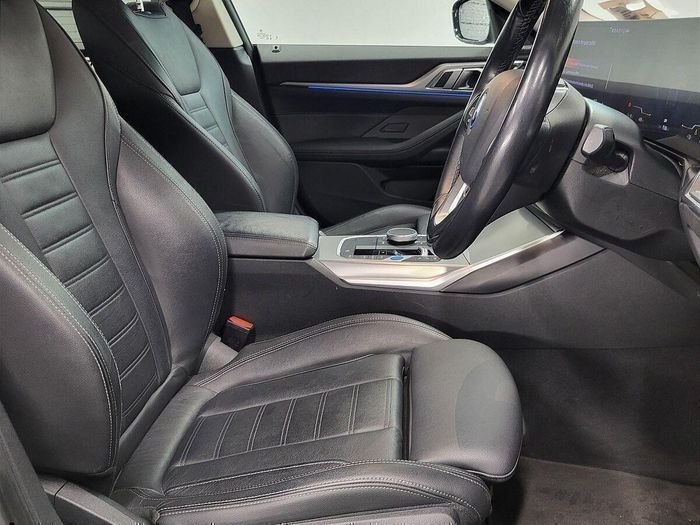 BMW i4 2024