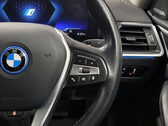 BMW i4 2024