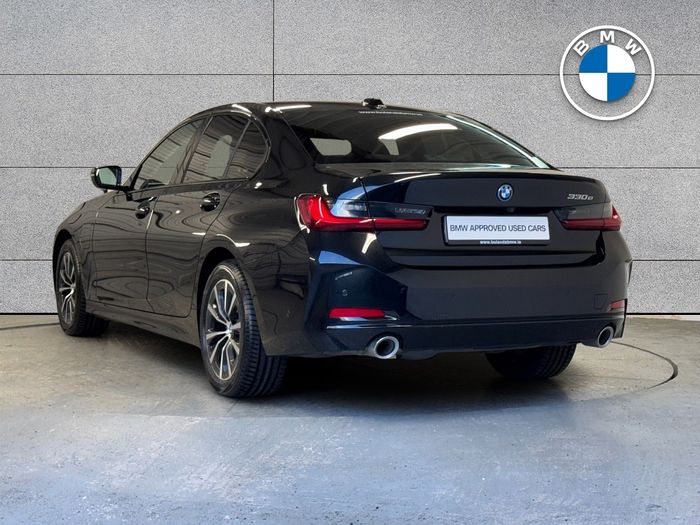 BMW 3 Series 2024
