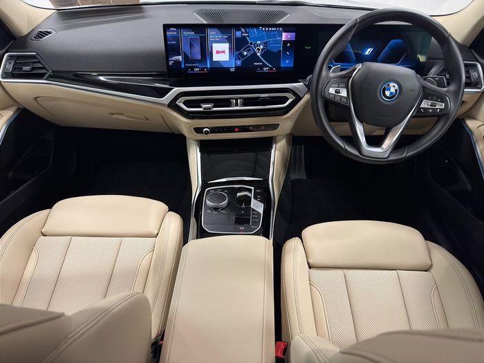 BMW 3 Series 2024