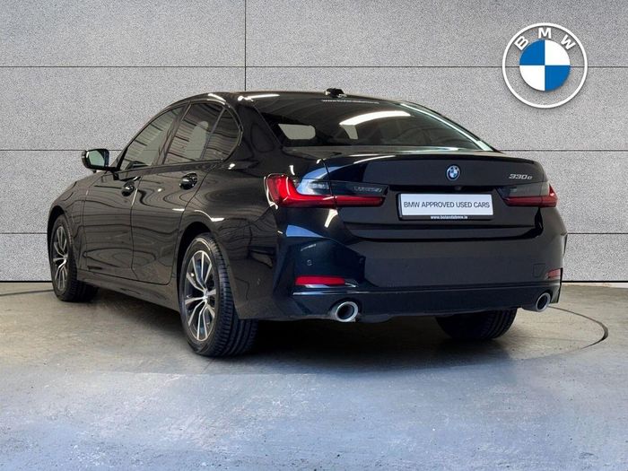 BMW 3 Series 2024