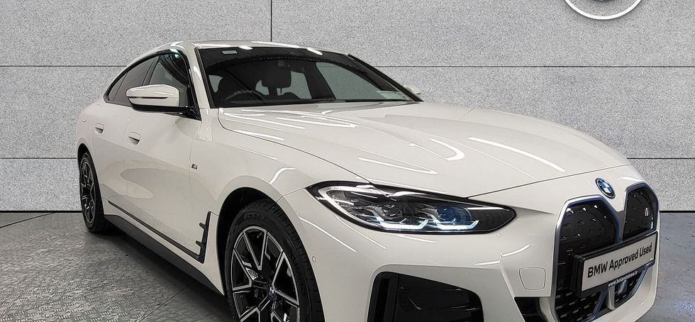 BMW i4 2023