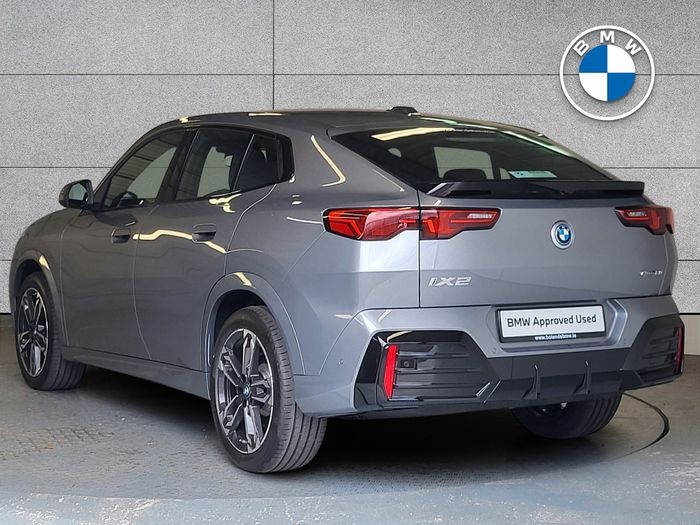 BMW iX2 2026