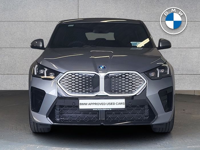 BMW iX2 2026