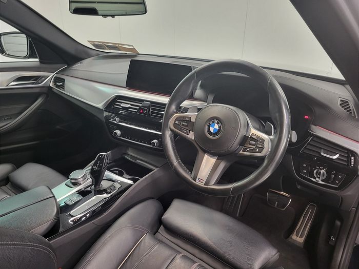 BMW 5 Series 2020