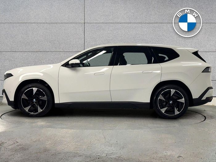 BMW iX3 2026