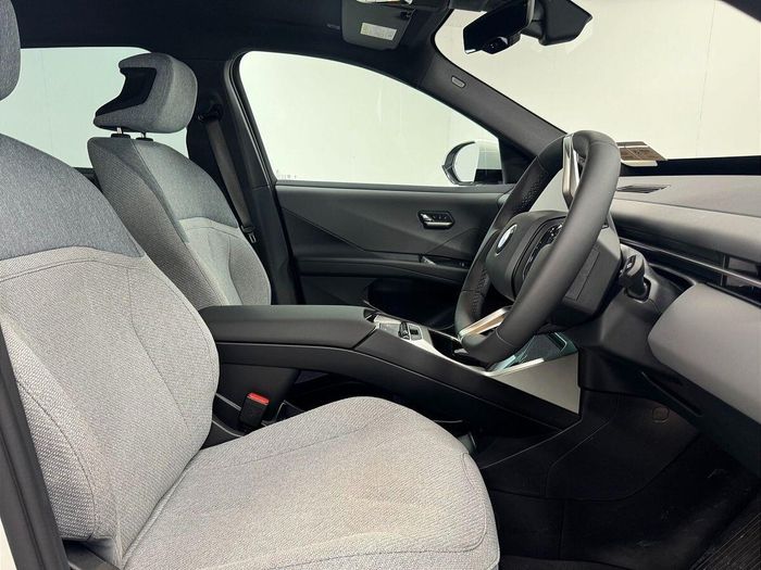 BMW iX3 2026