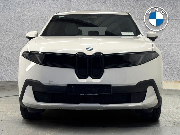 BMW iX3 2026