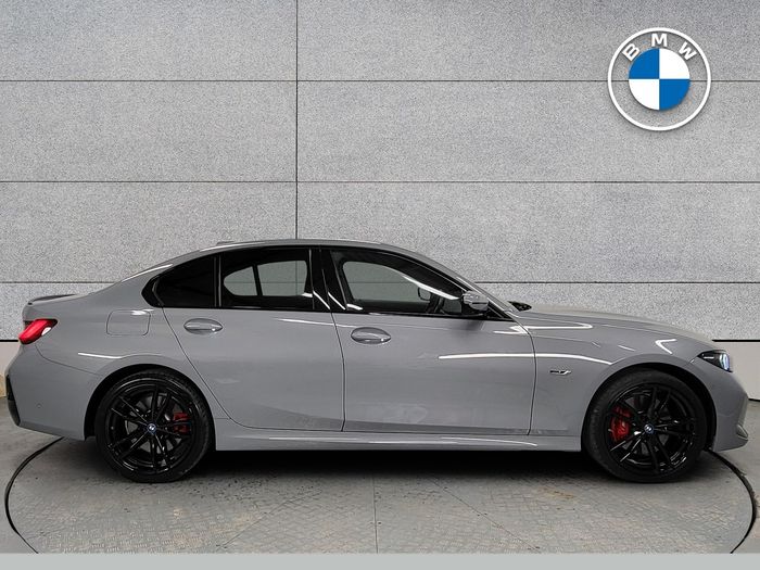 BMW 3 Series 2023