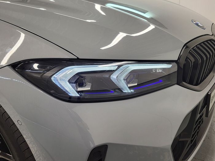 BMW 3 Series 2023