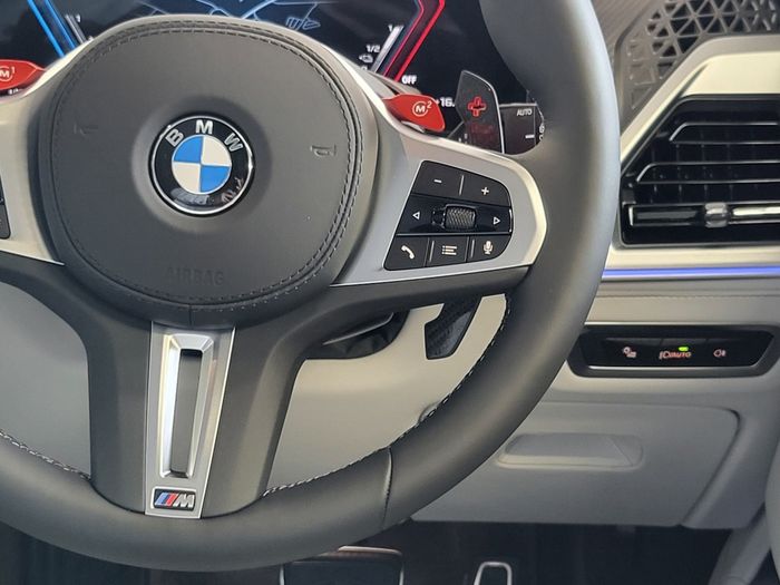 BMW XM 2026