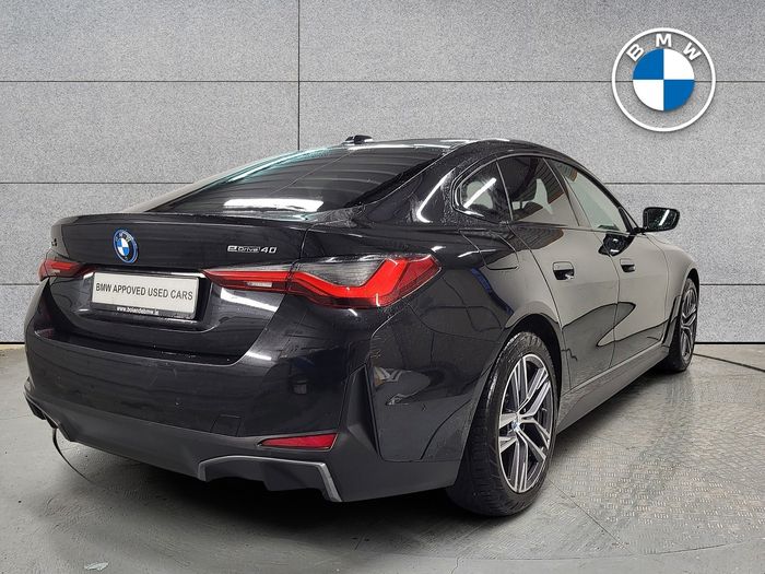 BMW i4 2024