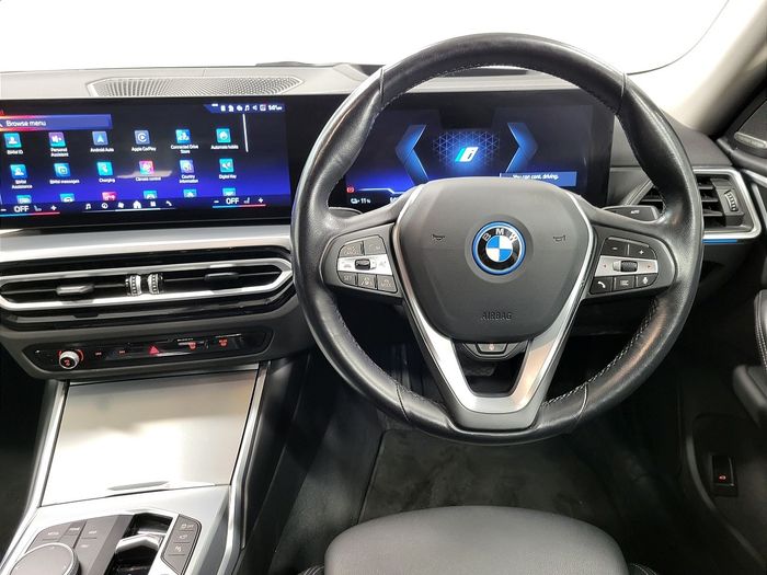BMW i4 2024