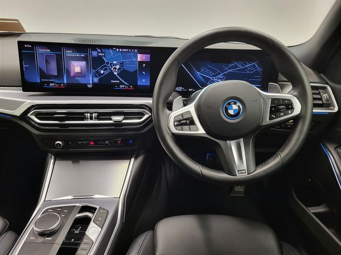 BMW 3 Series 2024