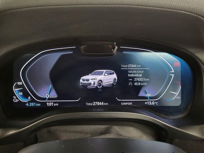 BMW iX3 2024