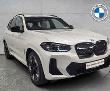 BMW iX3 2024