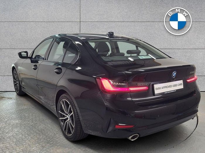 BMW 3 Series 2022