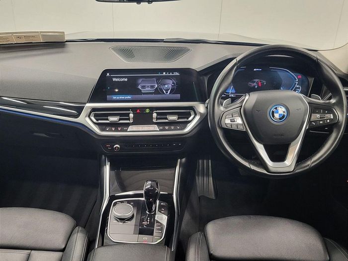 BMW 3 Series 2022