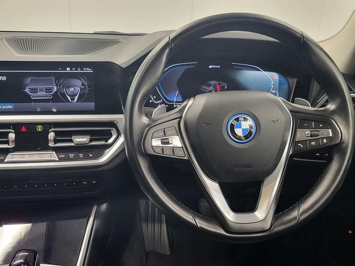 BMW 3 Series 2022
