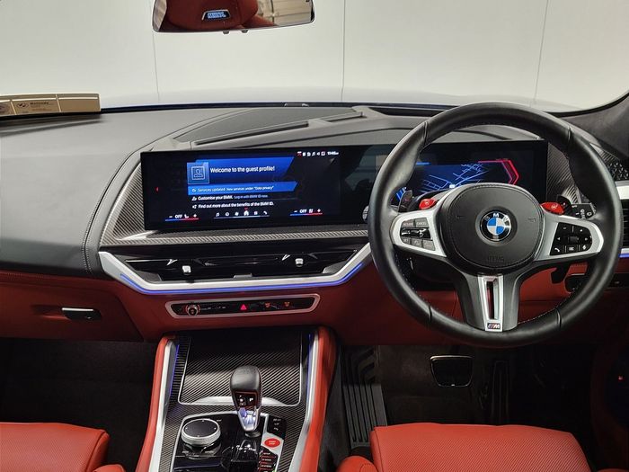 BMW XM 2025
