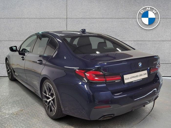 BMW 5 Series 2021