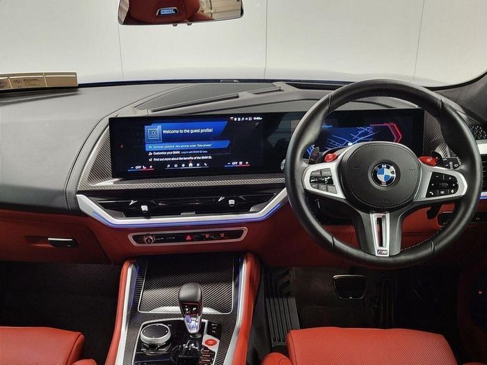 BMW XM 2025