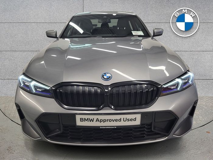BMW 3 Series 2024