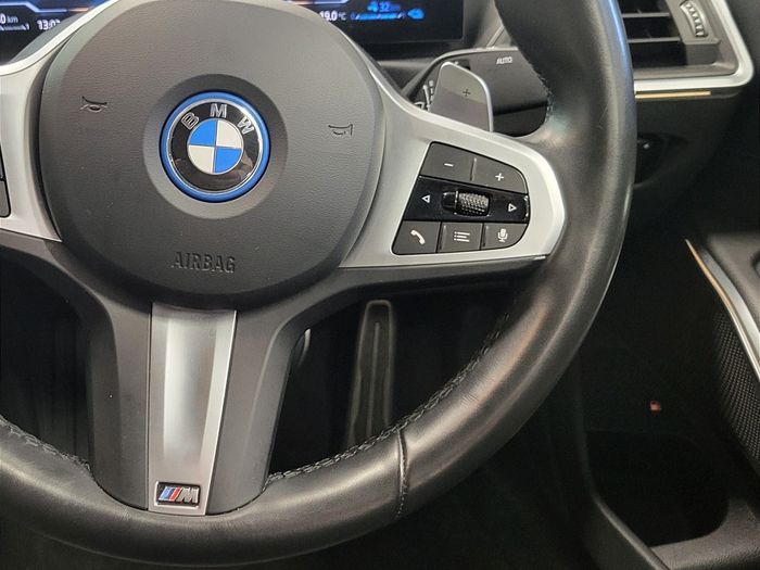 BMW 3 Series 2024