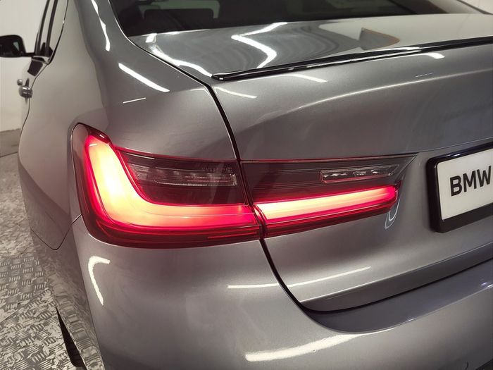 BMW 3 Series 2024