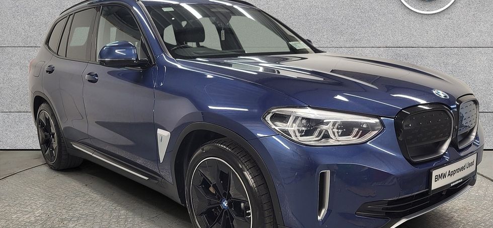 BMW iX3 2021