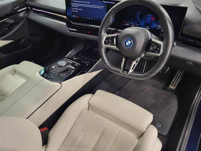 BMW 5 Series 2024