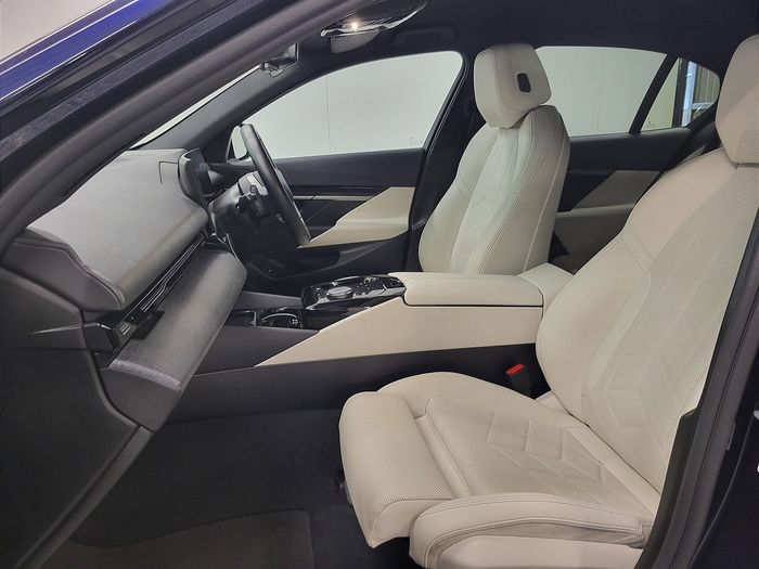 BMW 5 Series 2024
