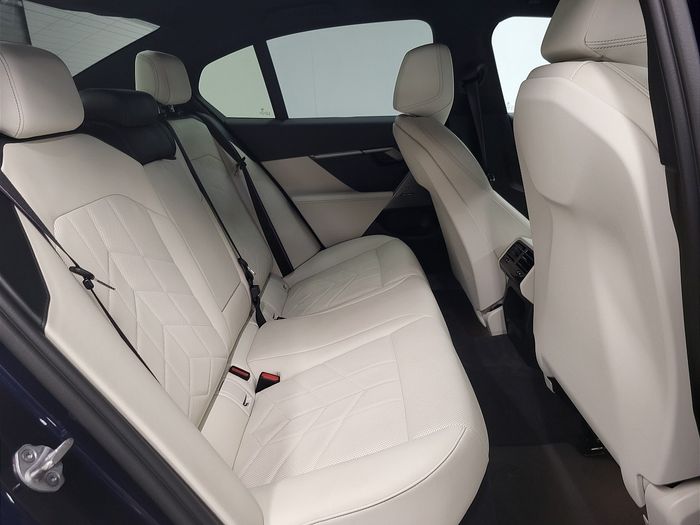 BMW 5 Series 2024
