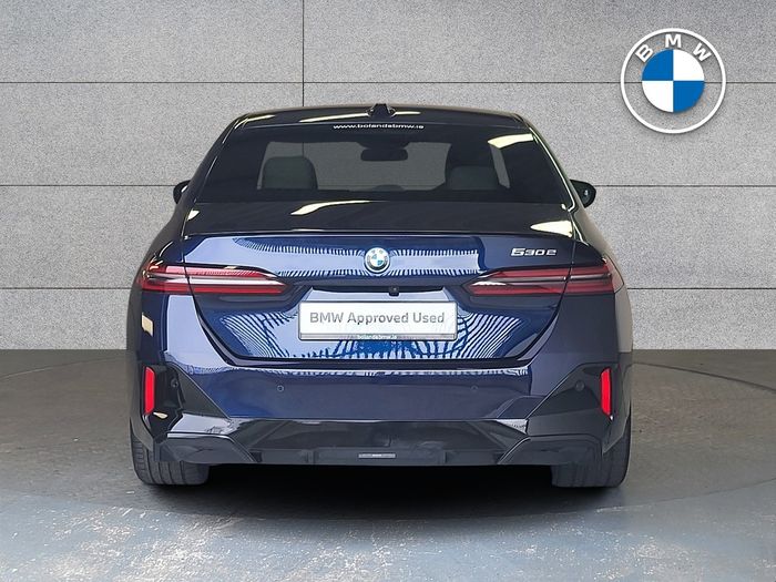 BMW 5 Series 2024