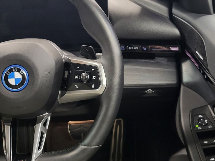 BMW 5 Series 2024