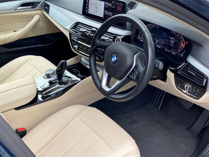 BMW 5 Series 2024