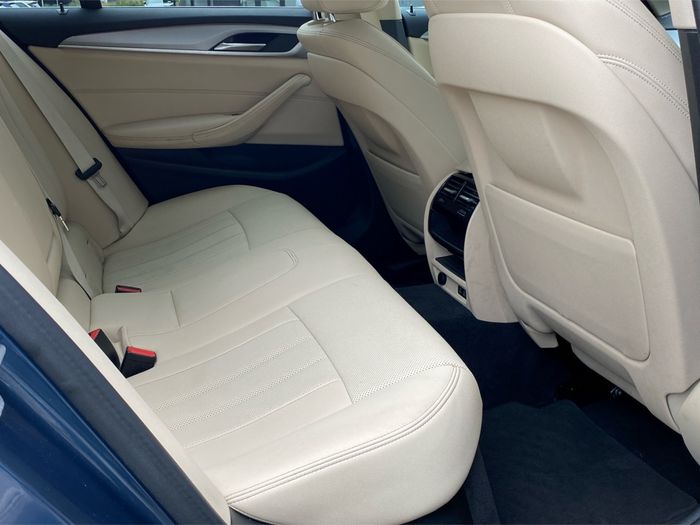 BMW 5 Series 2024